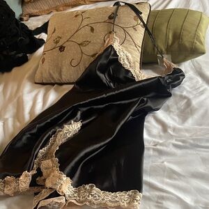 Elegant Faux-Satin Chemise in Black